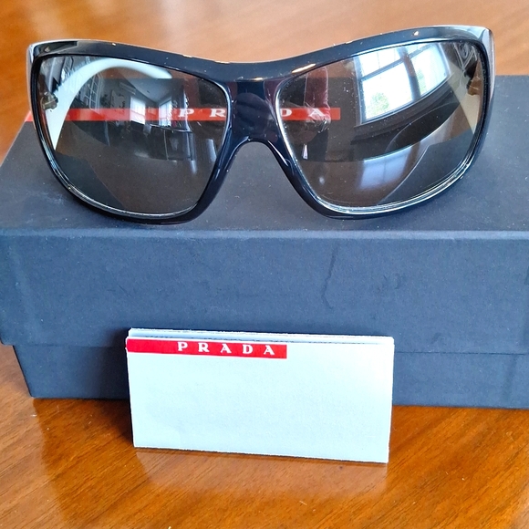 Prada Wrap Suglasses - Picture 1 of 8